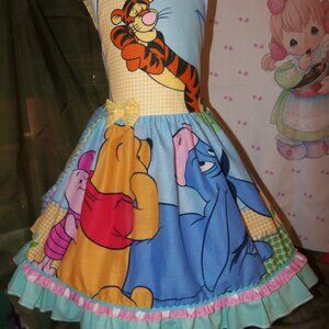 Winnie The Pooh and Friends Girl Dress Size 5t NEW Vintage Fabric